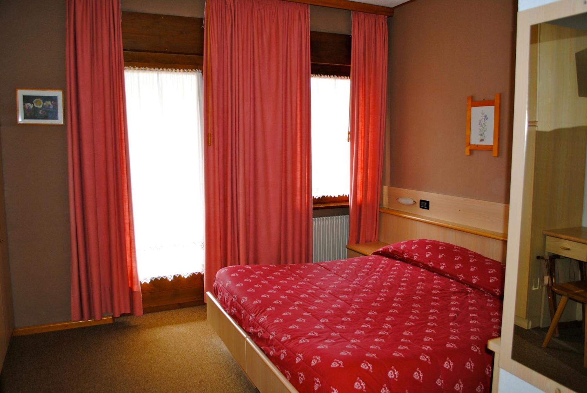 Albergo Venezia Passo Rolle Quarto foto